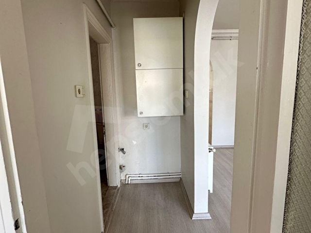 KADIKÖY YELDEĞİRMENİNDE DENİZ GÖREN KÖŞE KONUMLU 3+1 SATILIK DAİRE - Görsel 20