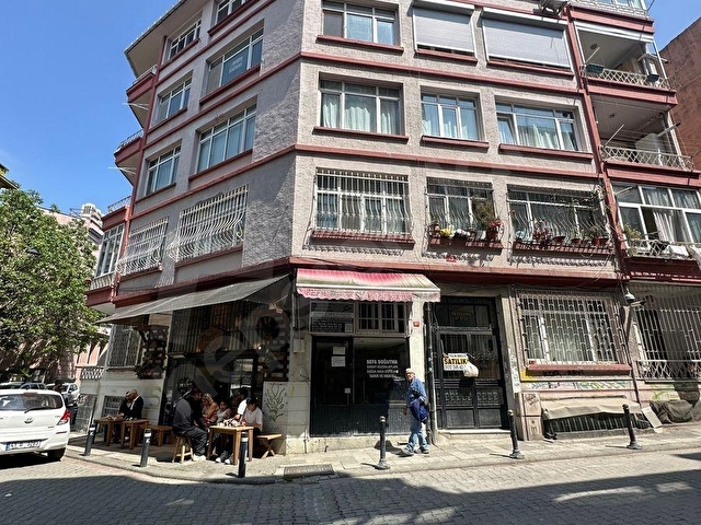 KADIKÖY YELDEĞİRMENİNDE DENİZ GÖREN KÖŞE KONUMLU 3+1 SATILIK DAİRE - Görsel 30