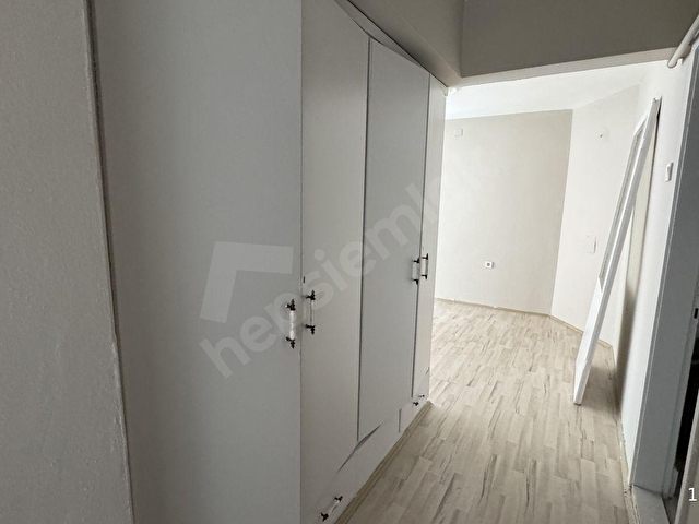 Bursa Osmangazi Alacamescit Mahallesinde Kiralık 2+1 Daire - Görsel 6