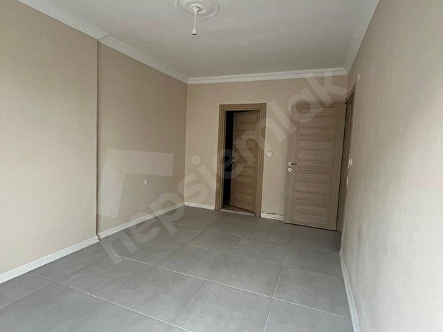 47-ŞEKERGAYRİMENKUL YENİ MAH. 130 m2-3+1 KİRALIK DAİRE - Görsel 7