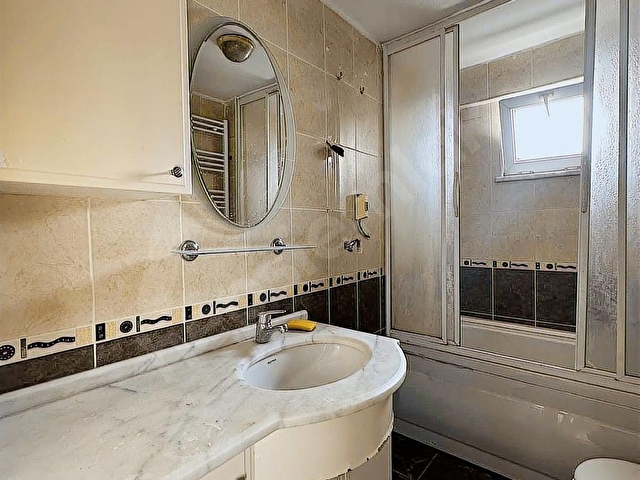 BALIKESİR ÇARŞI MERKEZDE KİRALIK 2+1 DAİRE - Görsel 16