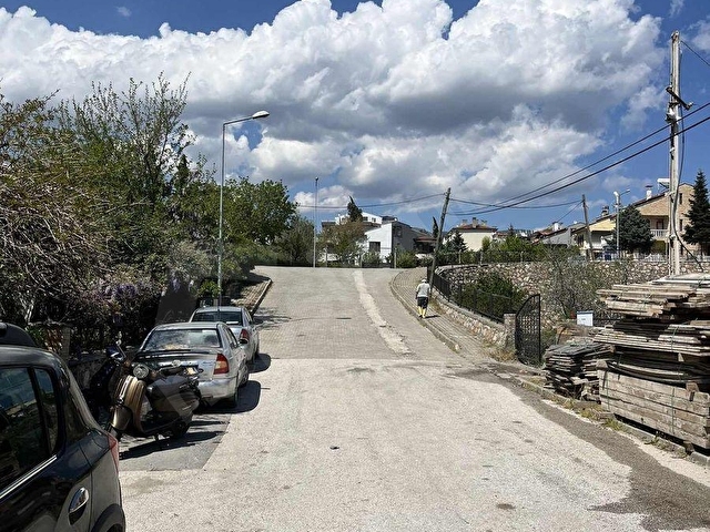 KARŞIYAKANIN EN GÖZDE YERİNDE SATILIK ARSA - Görsel 21