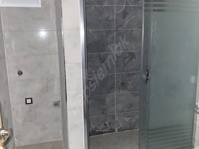 BEYOĞLU SÜTLÜCE TOKİ 2+1 TERAS BALKON DUBLEX VILLA DAİRE 2 BANYO - Görsel 4