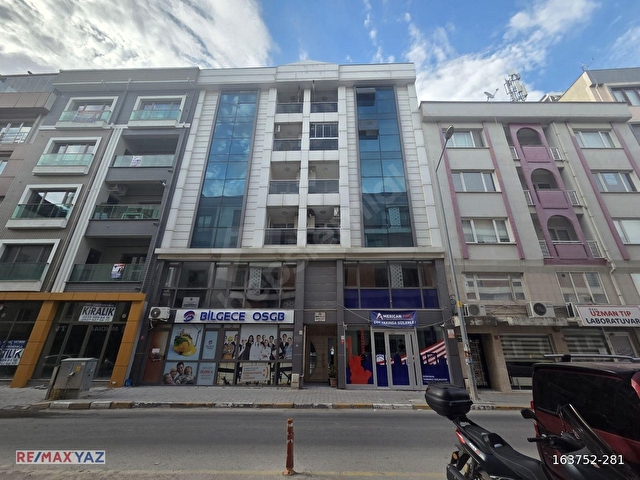 REMAX YAZDAN ATATÜRK MAH.ABONELİKLER AÇIK KİRALIK EŞYALI 1+1