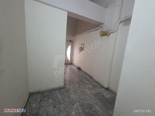 REMAX YAZDAN ATATÜRK MAH.ABONELİKLER AÇIK KİRALIK EŞYALI 1+1 - Görsel 27