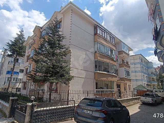 SELÇUKLU MAHALLESİNDE ACİL SATILIK 2+1 -BAĞIMSIZ ODALI YÜKSEK GİRİŞ DAİRE