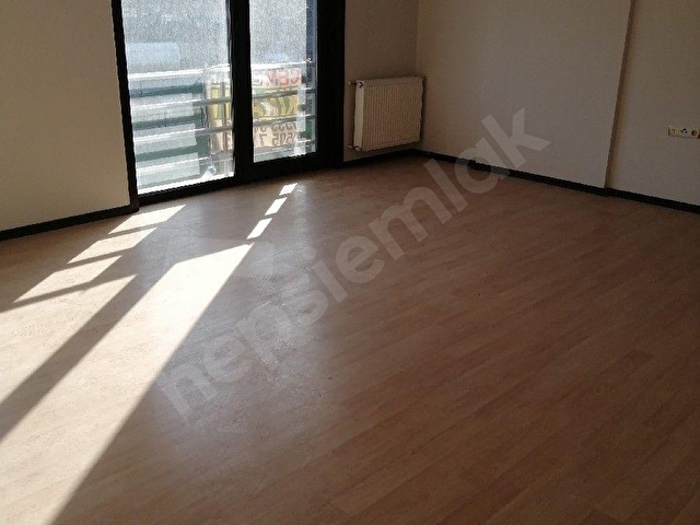Cem emlaktan 3 +1 kiralık daire - Görsel 20