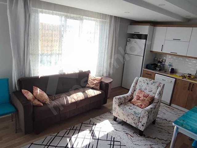 Çiğdem Emlaktan Hastahane yolu üzerinde 1+1 eşyalı kiralık daire - Görsel 3