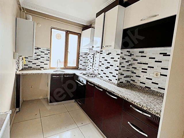 ÜMRANİYE NAMIK KEMAL MAHALLESİ 5+2 180 M2 NET BOŞ FIRSAT SATILIK - Görsel 15
