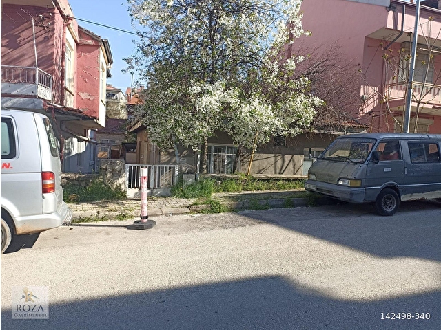 BAĞLAR MAH. MEYDAN AVM ÜSTÜ SATILIK TEK KATLI EV VE ARSASI - Görsel 6