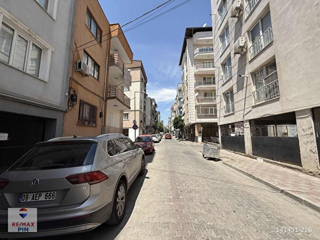 AYDIN EFELER ORTA MAHALLE 213 SOKAKTA 3+1 135 NET M² YATIRIMLIK - Görsel 3