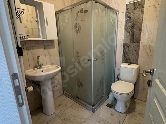 AYDINLIKEVLERDE CADDE ÜZERİ YAPILI BAKIMLI 3+1 KİRALIK - Görsel 17