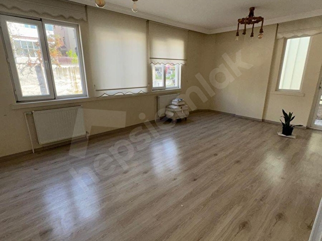 AYDINLIKEVLERDE CADDE ÜZERİ YAPILI BAKIMLI 3+1 KİRALIK - Görsel 6