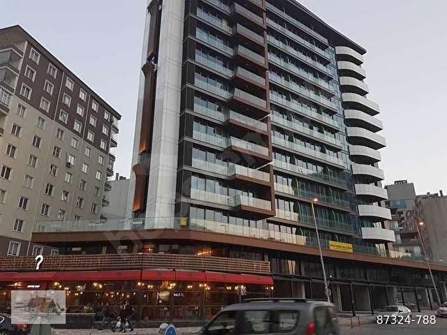 KİRALIK OFİS 2+1 157m2 METROBÜSE 1DK