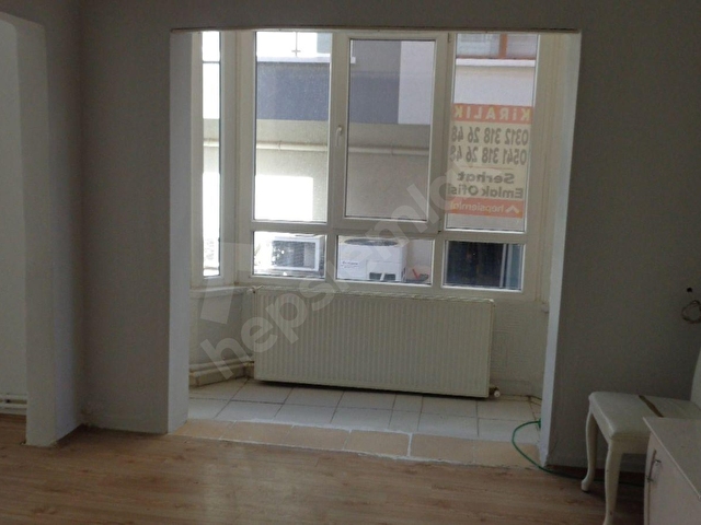 SERHAT EMLAKTAN GAR CADDESİNDE KATTA KİRALIK DAİRE - Görsel 4