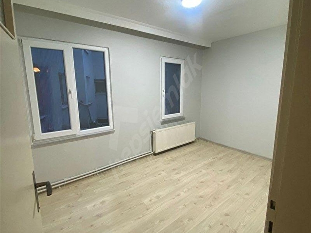 BURSA OSMANGAZİ ÇEKİRGEDE DOLMUŞA YAKIN 2+1 ACİL SATILIK DAİRE 1.250.000 TL