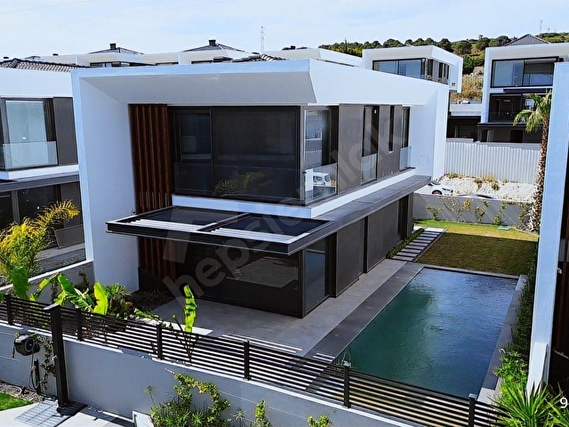YUSEDEN ALAÇATIDA MÜSTAKİL 4+1 LÜKS MODERN AKILLI VİLLA - Görsel 13