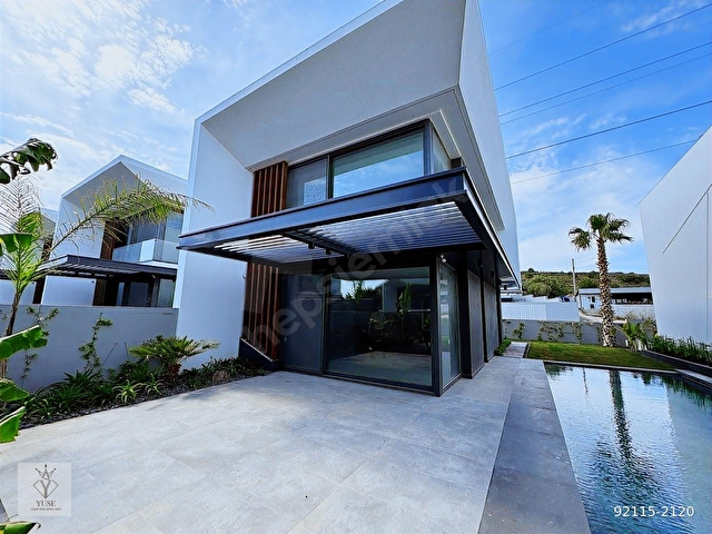 YUSEDEN ALAÇATIDA MÜSTAKİL 4+1 LÜKS MODERN AKILLI VİLLA - Görsel 10