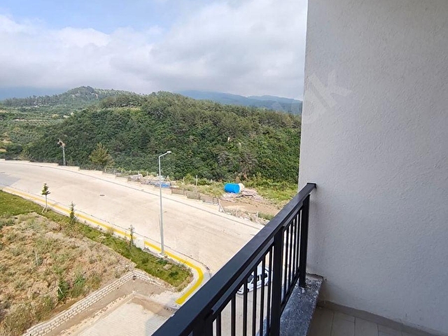 MÜNEVVER ÇELENK GAYRİMENKUL KUZUCULU TOKİ KİRALIK 3+1 DAİRE - Görsel 4