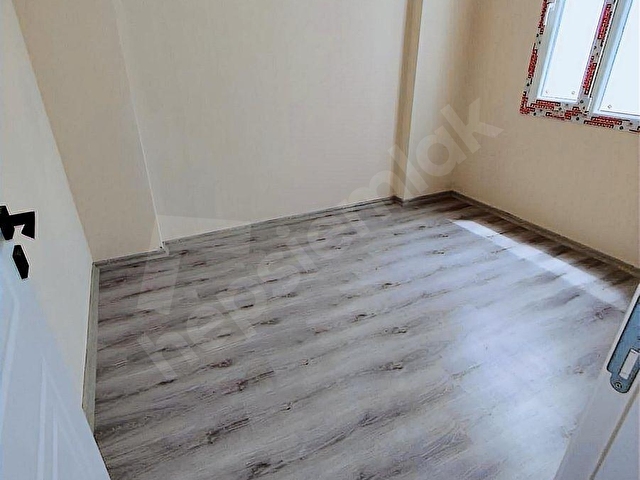 MURADİYE ÇARŞI MERKEZDE 2+1 AÇIK MUTFAK SIFIR LÜX SATILIK ARAKAT - Görsel 12