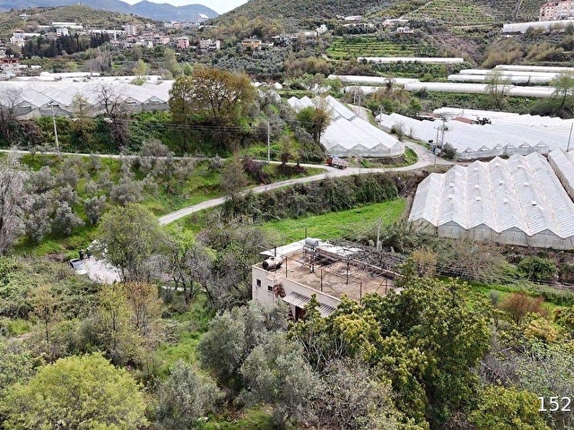 ALANYA TOSLAK MAHALLESİN’DE 2.KATLİ MÜSTAKİL EV + 4.758m2 MASRAFSIZ YOLA SIFIR MEYVELİ ARAZİ - Görsel 8