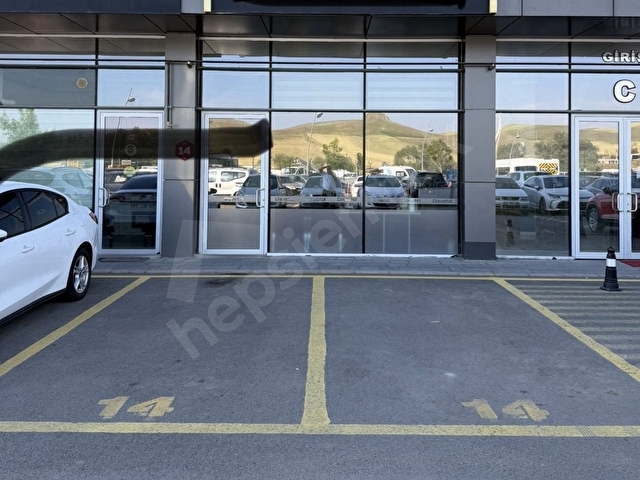 OTONOMİ GALERİCİLER SİTESİ A1blok Girişten 3. Sırada