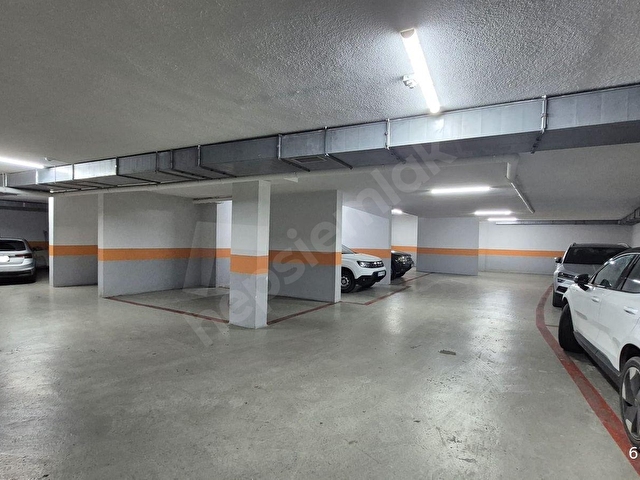 Kadıköy Kızıltoprak Bağdat Caddesi ne 90 Metre Mesafede Satılık 3+1 Daire - Görsel 6