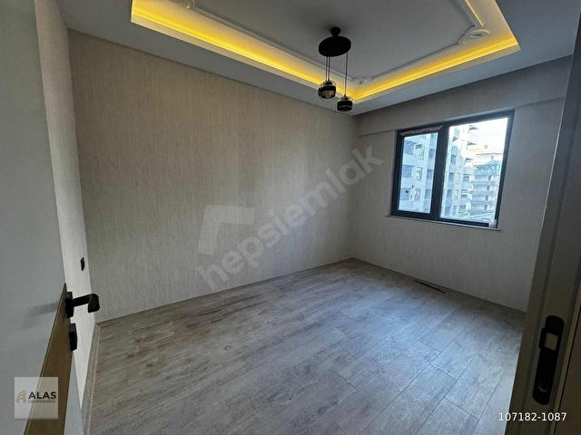 BEŞTEPEDE SİTE İÇİ ARA KAT YENİ NESİL LÜX2.5+1 DAİRE - Görsel 21
