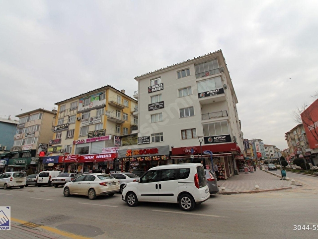 VATAN CADDESİ ÜZERİ LALE PARKI KARŞISI BAKIMLI 2+1 OFİS - Görsel 2