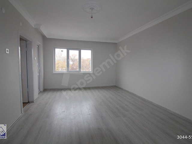 VATAN CADDESİ ÜZERİ LALE PARKI KARŞISI BAKIMLI 2+1 OFİS - Görsel 10