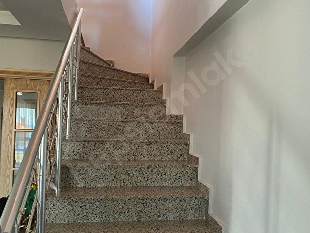 Hürriyet Mahallesinde Deniz Manzaralı Lüks 5+2 Dubleks Daire - Görsel 27