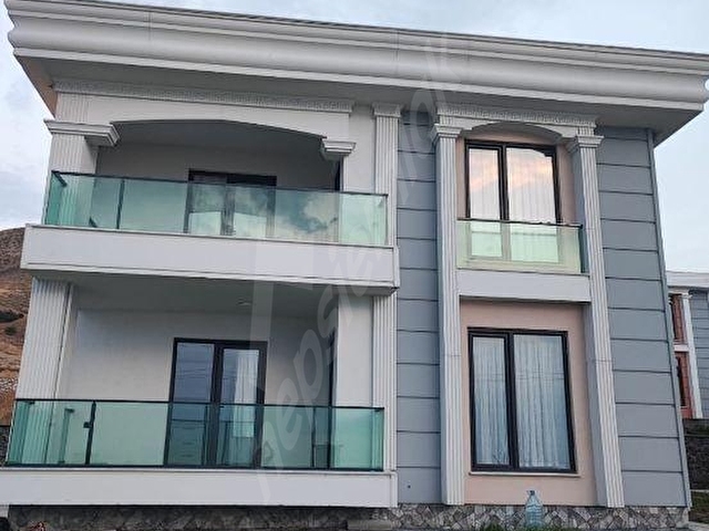 molakasım köyünde sahile100metre mesafede satılık ruhsatlı villa - Görsel 5