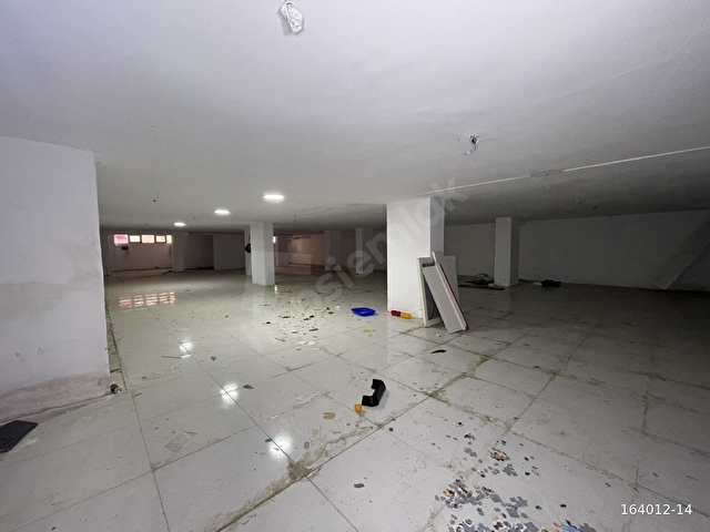 COLDWELL BANKER MAJORDEN KAVACIK OTAĞTEPE CD.DE 420 M2 DEPO