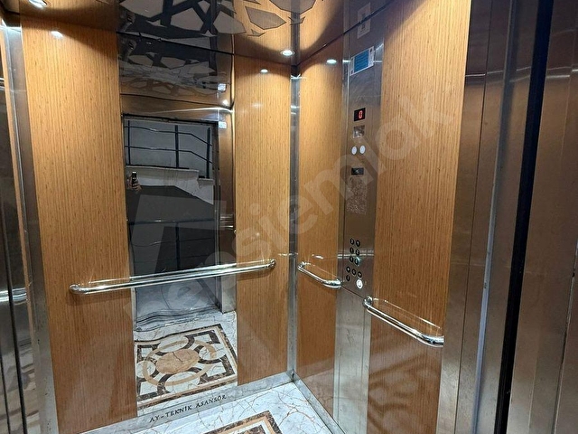 BULUT EMLAK KÖRFEZDE FULL EŞYALI 1+1 ARA KAT ASANSÖRLÜ DAİRE - Görsel 9