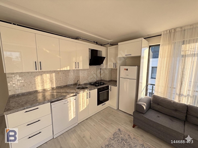 BULUT EMLAK KÖRFEZDE FULL EŞYALI 1+1 ARA KAT ASANSÖRLÜ DAİRE - Görsel 3