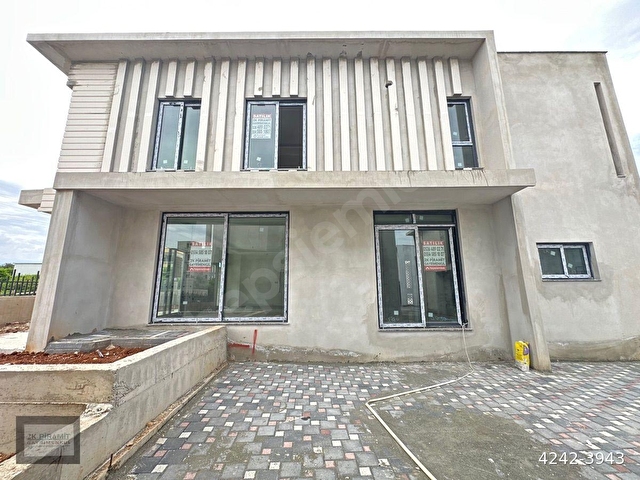 DAVULTEPE’de 75.YIL MAHALLESİNDE SATILIK 5+1+KİLER ve G.O 207 m2 MUHTEŞEM SIFIR LÜKS VİLLA !!! - Görsel 12
