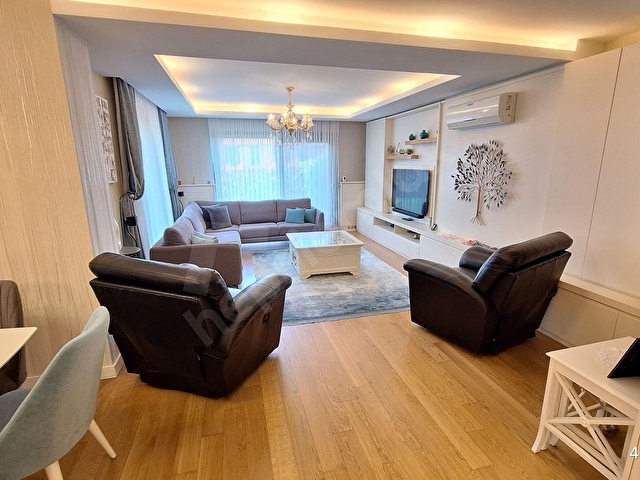 MERKEZ ZEKERİYAKÖY SİTESİNDE KİRALIK 3+1 BAHÇE KATI DAİRE - Görsel 16