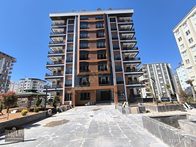 YEŞİLAY GAYRİMENKUL DEN ATAKENT TE 4+1 SATILIK DAİRE