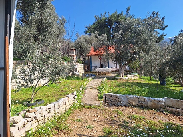 sahibinden etrafı çevrili evi olan elektirigi olan tarla - Görsel 7