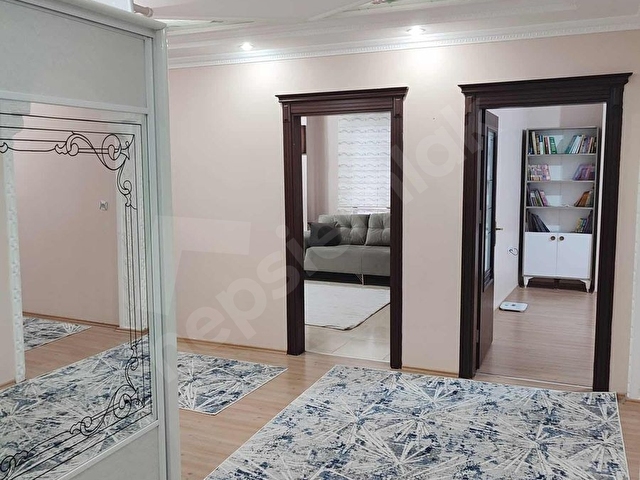 MEVSİM EMLAKTAN GÖLBAŞINDA 240 m2 SATILIK 3+1 DAİRE PARK CEPHELİ - Görsel 8
