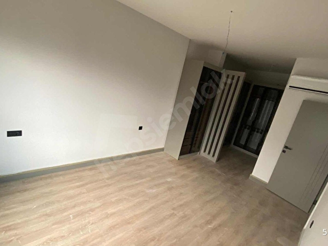 İzmir 35 Narlıdere SATILIK 3+1 DAİRE - Görsel 8