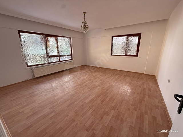 NATOYOLU CAD.YAKINI KAT KONUMUNDA 3+1 CEPHELERİ AÇIK DAİRE