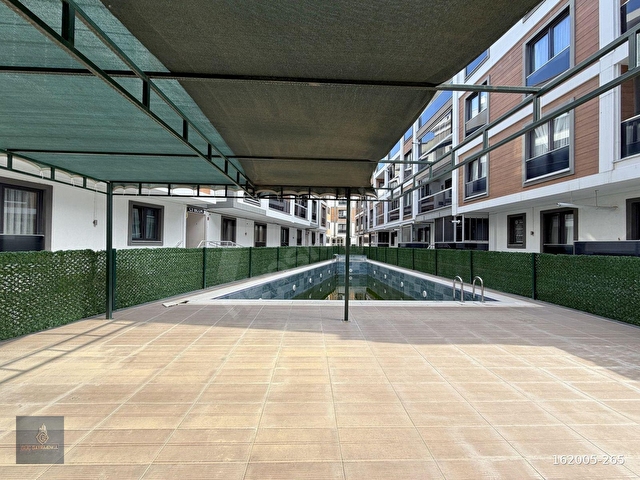 ▀YETKİLİ GÜÇTEN AKÇAYDA YÜZME HAVUZLU KAPALI OTOPARKLI 1+1 DAİRE - Görsel 27