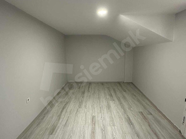 ALTIN ŞEHİR MAHALLESİ GÖKNAR SOKAKTA SIFIR 2+1 kiralık daire - Görsel 8