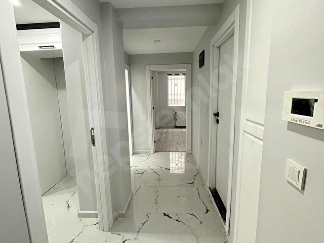 ALTIN ŞEHİR MAHALLESİ GÖKNAR SOKAKTA SIFIR 2+1 kiralık daire