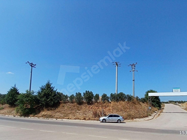 Bursa Karacabey Anayol Üstü 22.750 m2 Köşe Konumda Satılık Arsa - Görsel 2