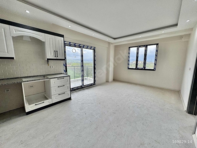 ASİL EMLAKtan MURADİYE MAHsinde 1+1 ARAKAT SIFIR DAİRE - Görsel 3
