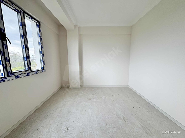 ASİL EMLAKtan MURADİYE MAHsinde 1+1 ARAKAT SIFIR DAİRE - Görsel 15