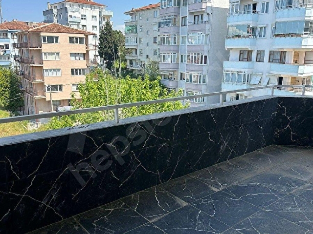 deniz manzaralı içi yapılı muhteşem daire - Görsel 10