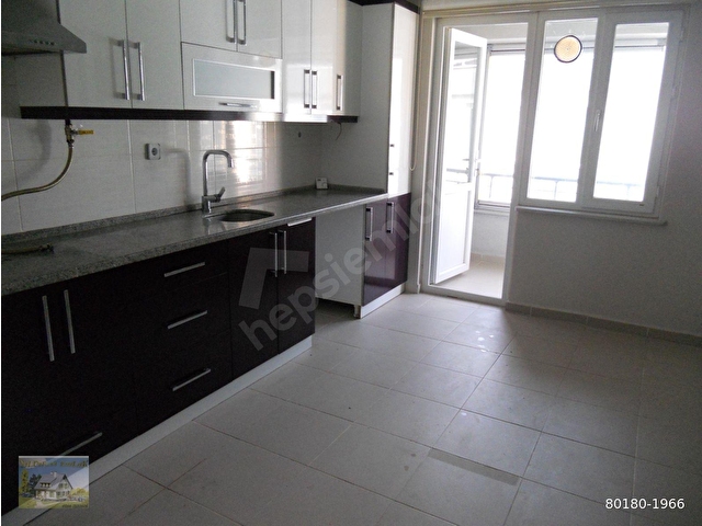 SUNULLAH MAHALLESİNDE SATILIK 3+1 DAİRE